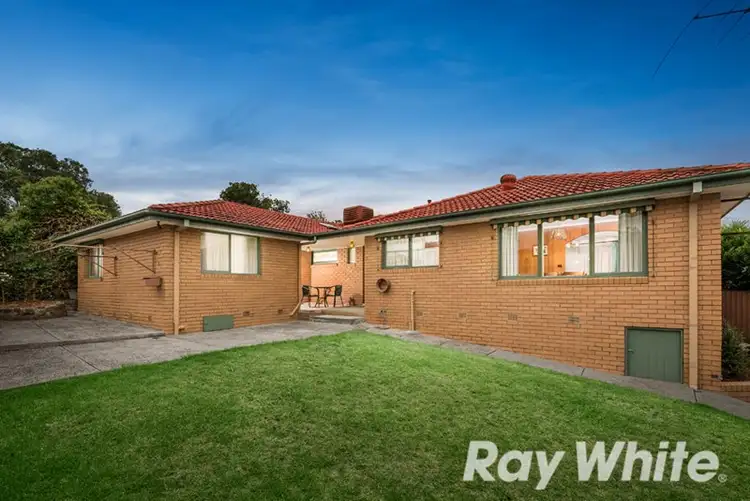 Third view of Homely house listing, 5 Lumleah Court, Greensborough VIC 3088