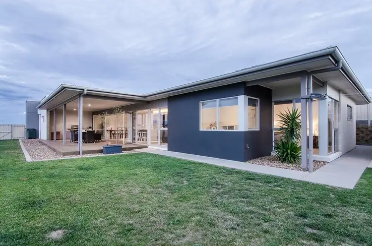 Third view of Homely house listing, 8 Aramanta Drive, Mount Gambier SA 5290