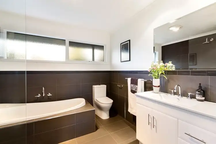 Sixth view of Homely house listing, 19 Reid Street, Oakleigh South VIC 3167