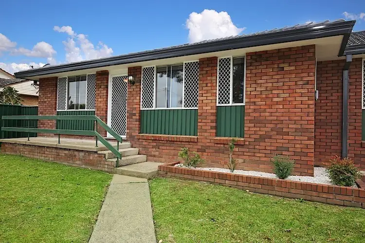 Units 1and2, 34 Maclean Street, Nowra NSW 2541
