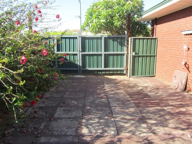 Fifth view of Homely house listing, 10 Henessy Avenue, Orelia WA 6167