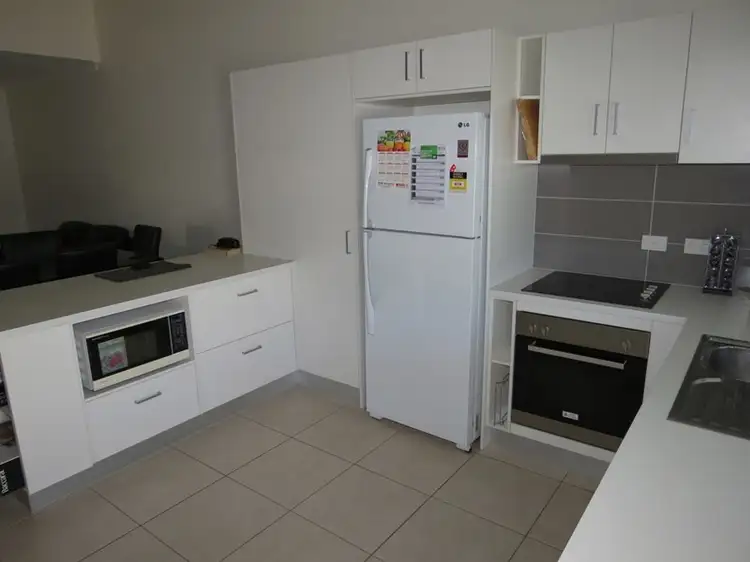 Second view of Homely unit listing, 10/55 Gray Street, Emerald QLD 4720