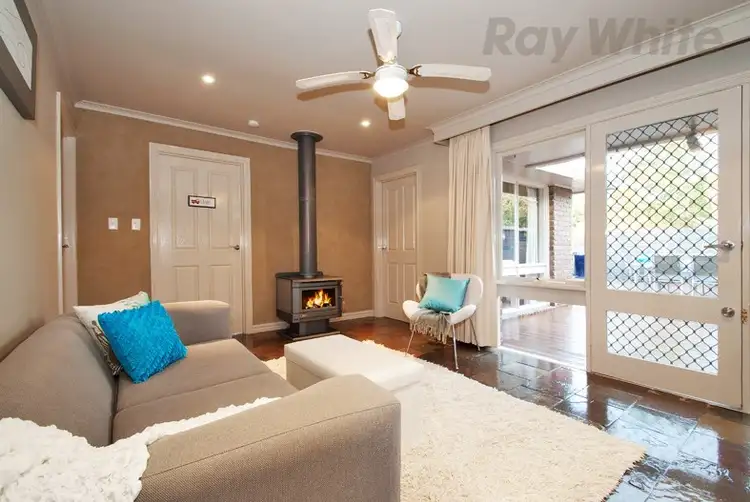 Seventh view of Homely house listing, 5 MANDOWIE Crescent, Croydon VIC 3136