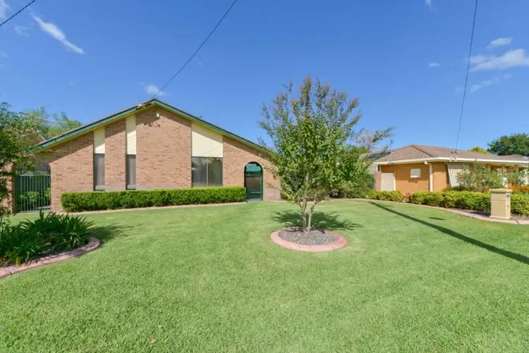 Second view of Homely house listing, 7 Melissa Avenue, Calala NSW 2340