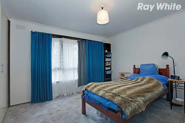 Fifth view of Homely house listing, 6 Paraweena Court, Greensborough VIC 3088