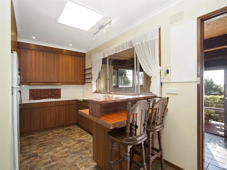 Fifth view of Homely house listing, 18 Skiddaw Crescent, Warrnambool VIC 3280