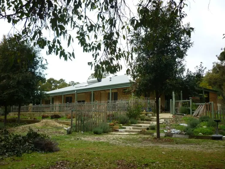 218 Blue Plains Road, Chittering WA 6084
