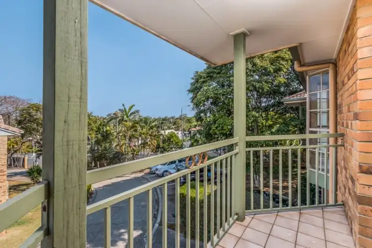Sixth view of Homely townhouse listing, 2/1162 Cavendish Road, Mount Gravatt East QLD 4122