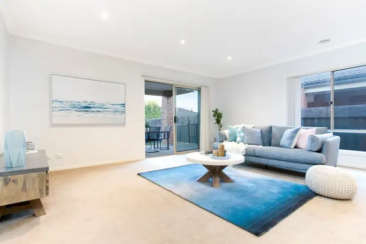 Sixth view of Homely house listing, 27 Kensley Circuit, Craigieburn VIC 3064