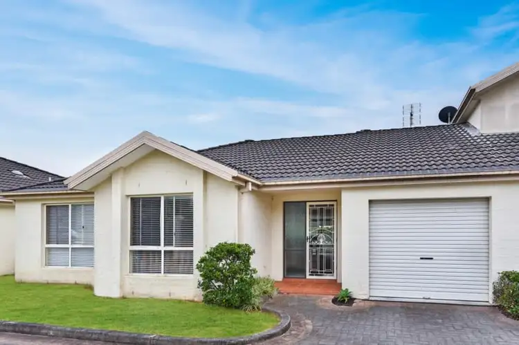 4/4 Parsons Road, Lisarow NSW 2250