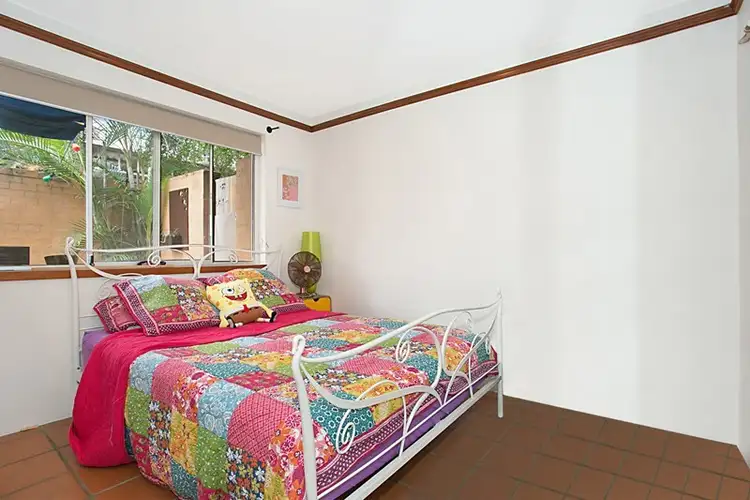 Fourth view of Homely unit listing, 1/196 Hedges Avenue, Mermaid Beach QLD 4218