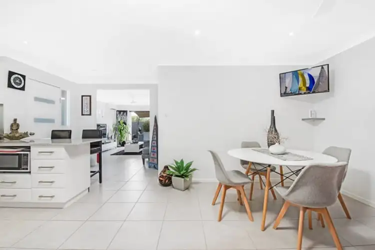 Sixth view of Homely other listing, 2/43 Iluka Avenue, Buddina QLD 4575