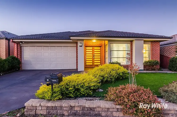 8 Wodalla Place, Lyndhurst VIC 3975