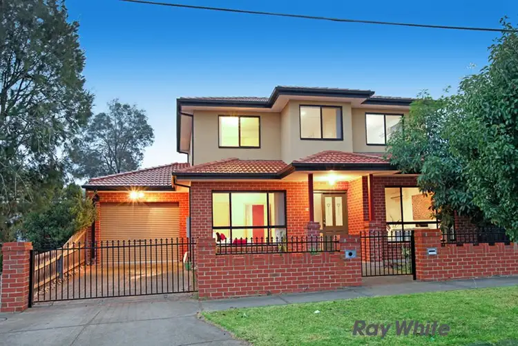 15 Nola Anne Avenue, Reservoir VIC 3073
