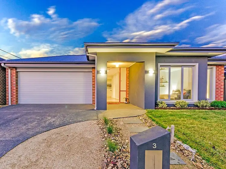 3 Omaroo Street, Truganina VIC 3029