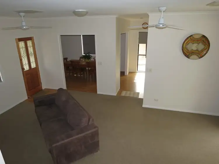 Sixth view of Homely house listing, 2 Michelle Place, Emerald QLD 4720
