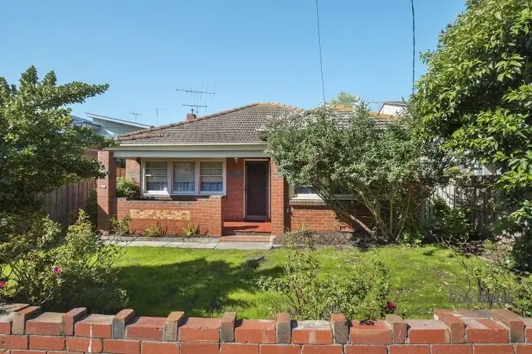 209 Autumn Street, Geelong West VIC 3218
