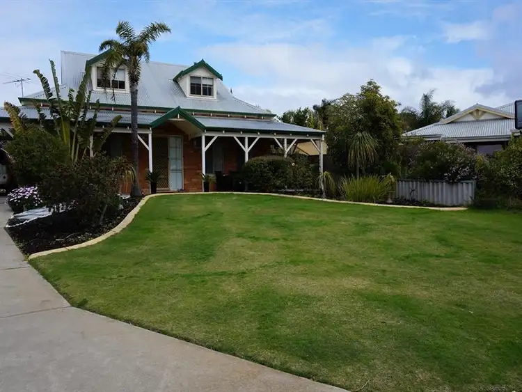 Third view of Homely house listing, 8 Teetree Court, Beechboro WA 6063