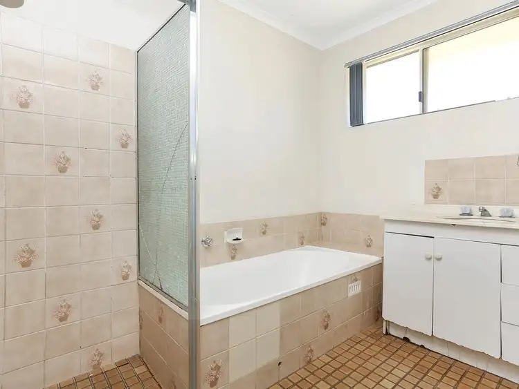 Seventh view of Homely house listing, 10 Carsten Crescent, Burton SA 5110