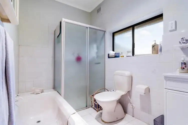 Seventh view of Homely house listing, 28 Moldavia Walk, Taperoo SA 5017