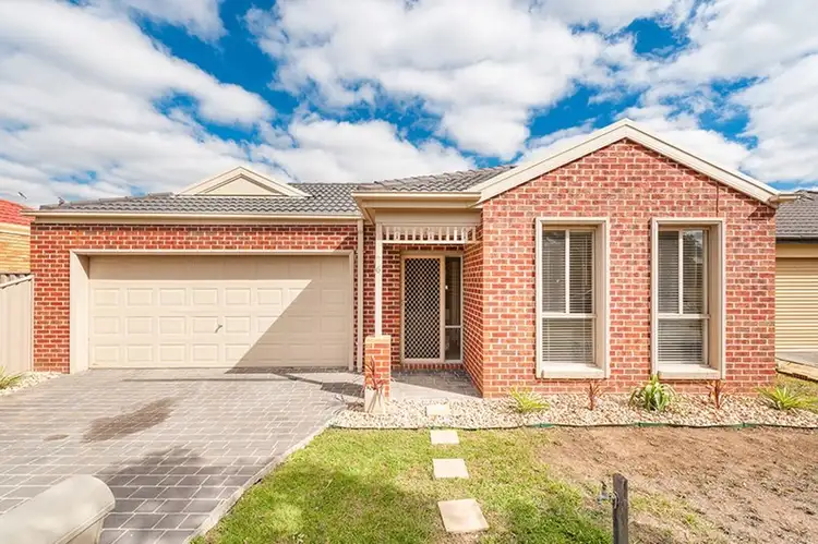 Main view of Homely house listing, 6 Berrima Close, Craigieburn VIC 3064