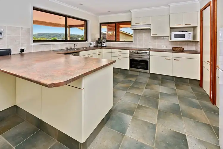 Fifth view of Homely house listing, 5 Mary Close, Saratoga NSW 2251