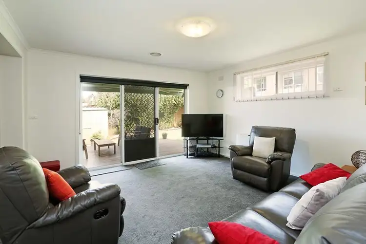 Fifth view of Homely house listing, 5 Emerald Court, Belmont VIC 3216