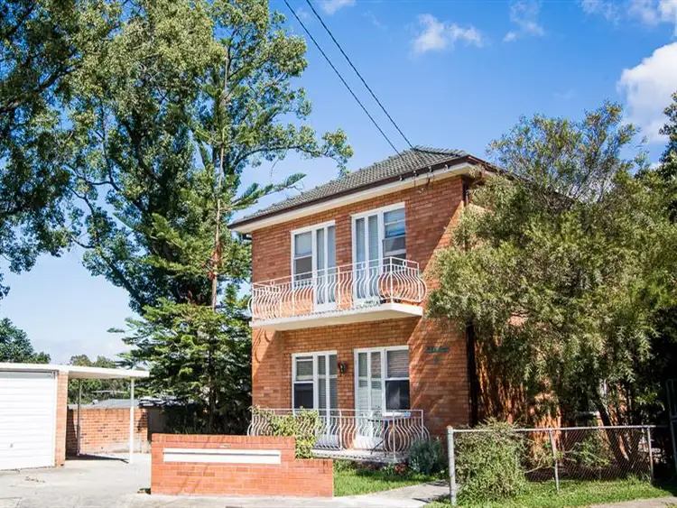 1/4 Sunning Place, Summer Hill NSW 2130