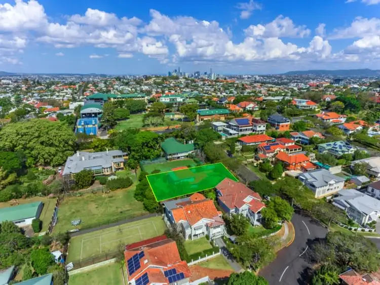11 Liverpool Road, Clayfield QLD 4011