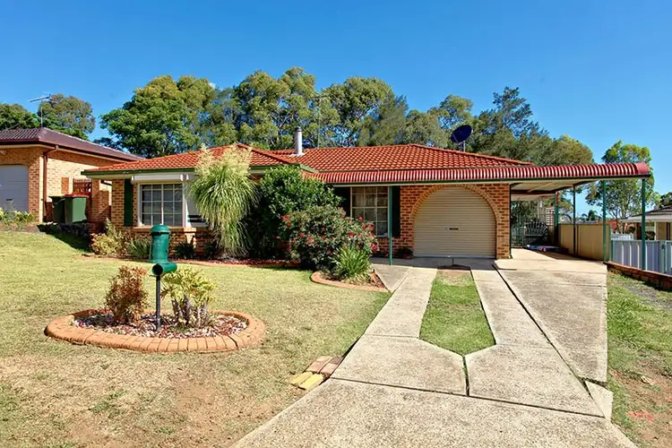 4 Ballard Place, Doonside NSW 2767