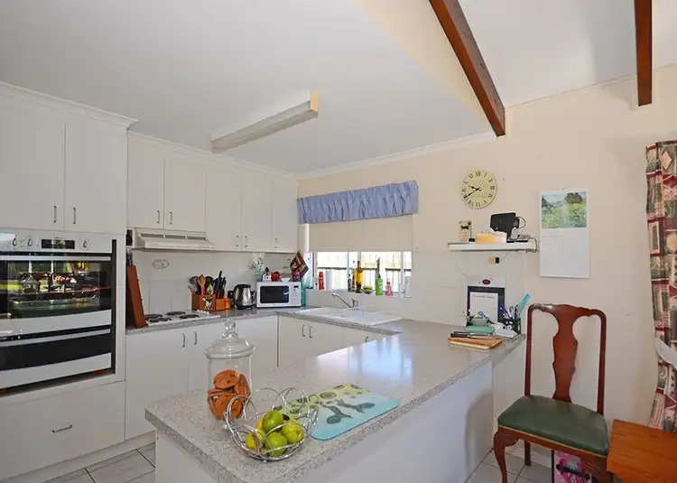 Sixth view of Homely house listing, 9 Musgrave Close, Kawungan QLD 4655