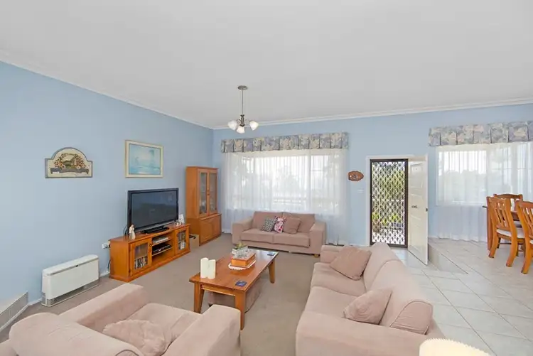 Third view of Homely house listing, 20 Kenmare Avenue, Berkeley Vale NSW 2261