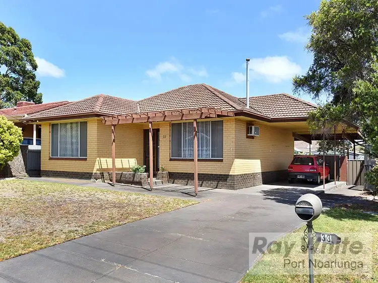 33 Salisbury Avenue, Morphett Vale SA 5162