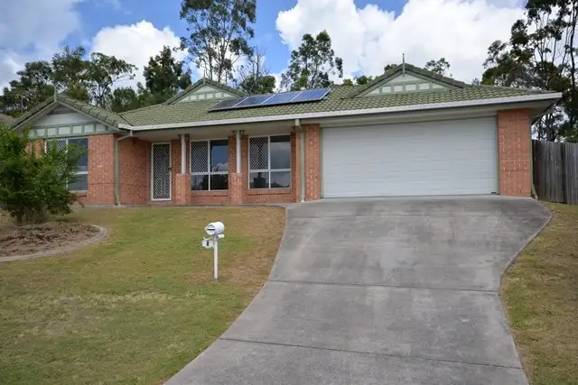 8 Blaxland Place, Narangba QLD 4504