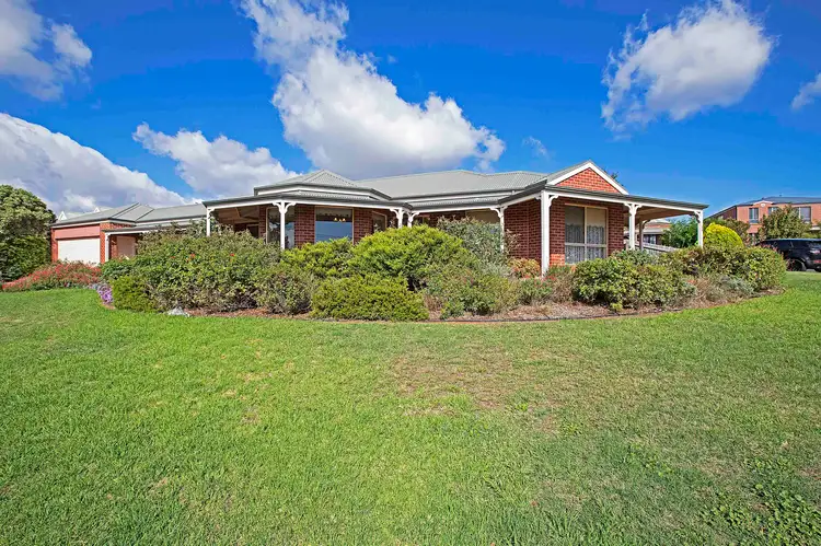 1 Sheoak Court, Highton VIC 3216