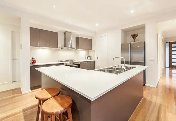 Fourth view of Homely house listing, 98 Golf View Drive, Craigieburn VIC 3064