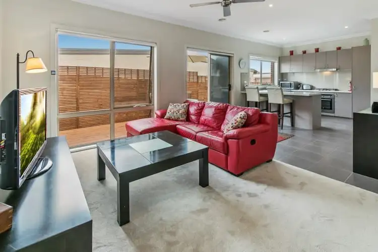 Second view of Homely unit listing, 4/5 Wood Street, Mornington VIC 3931