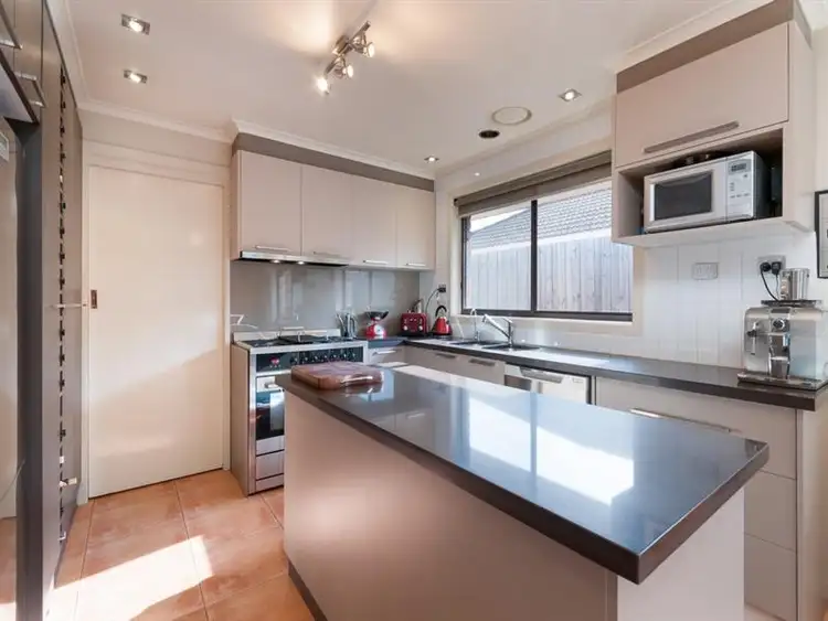 Third view of Homely house listing, 7 Kingston Heath Court, Craigieburn VIC 3064