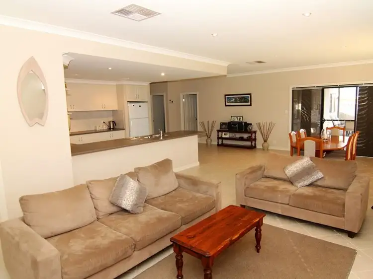 Fourth view of Homely house listing, 8 Milich Court, Loxton SA 5333