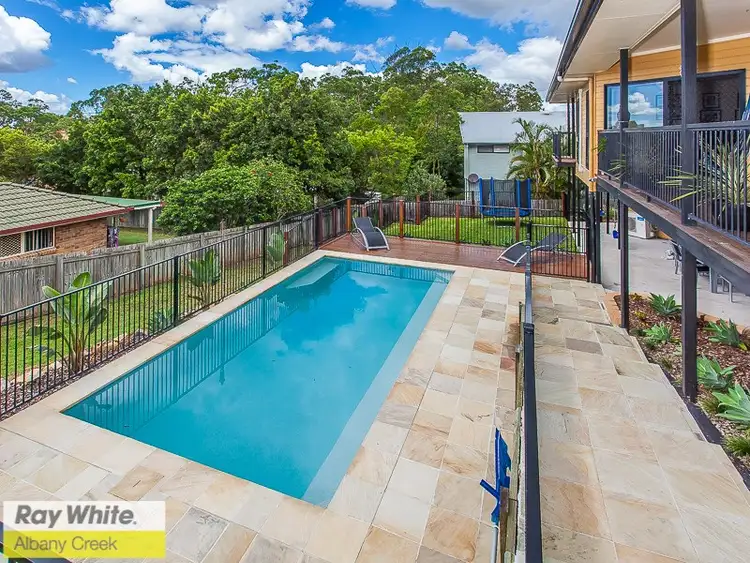 4 Georgette Court, Eatons Hill QLD 4037
