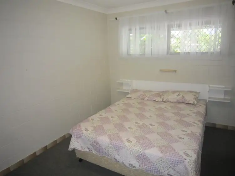 Fifth view of Homely unit listing, 3/35-37 Bruce Highway, Edmonton QLD 4869