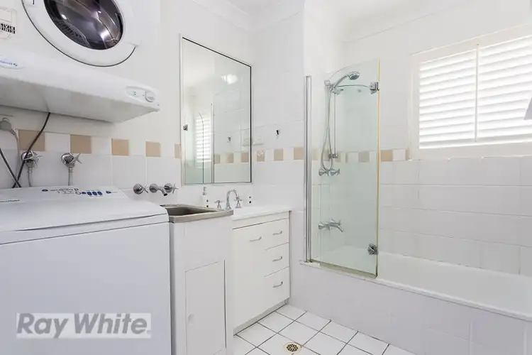 Fifth view of Homely unit listing, 8/34 Pembroke Road, Coorparoo QLD 4151
