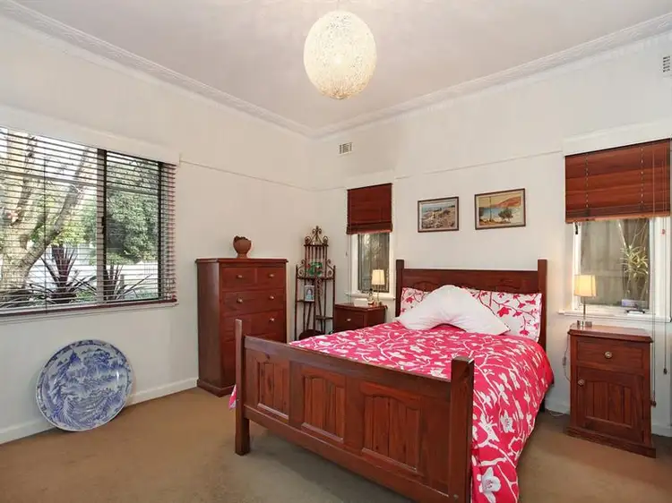 Fifth view of Homely house listing, 5 Elmhurst Road, Blackburn VIC 3130