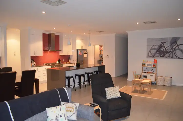 Third view of Homely house listing, 10 Dunstan Close, Forbes NSW 2871