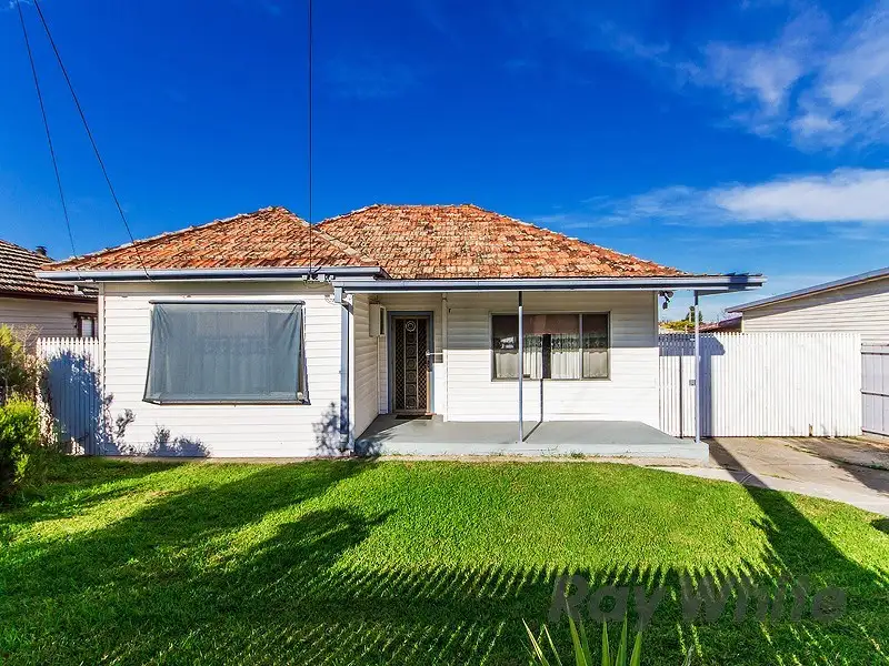 Main view of Homely house listing, 15 Kodre Street, St Albans VIC 3021