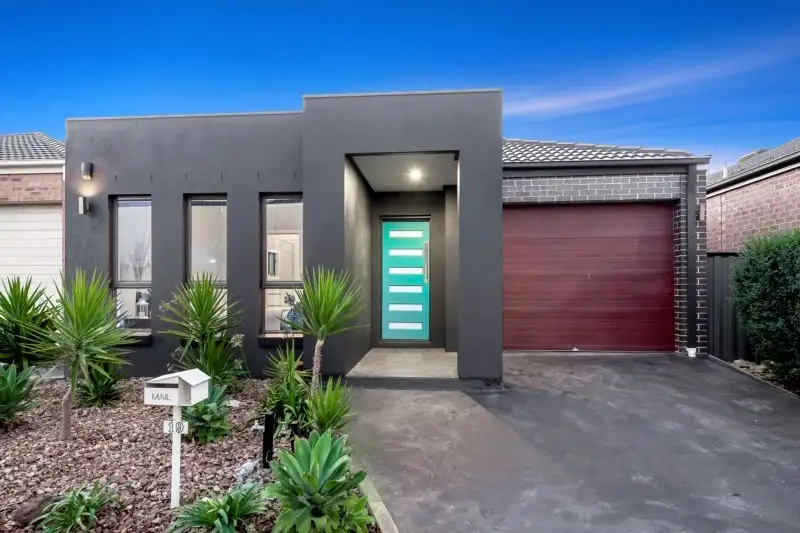 Main view of Homely house listing, 19 Fermont Avenue, Craigieburn VIC 3064