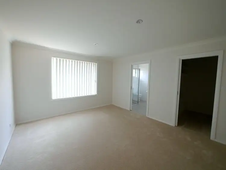 Seventh view of Homely house listing, 11 Duffey, Cowra NSW 2794