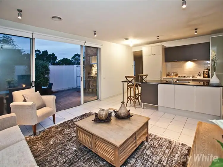 Second view of Homely house listing, 3 Bellerine Court, Mulgrave VIC 3170