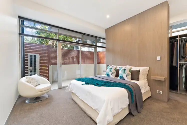 Fifth view of Homely apartment listing, 4A-4B /52-54 McEvoy Street, Waterloo NSW 2017