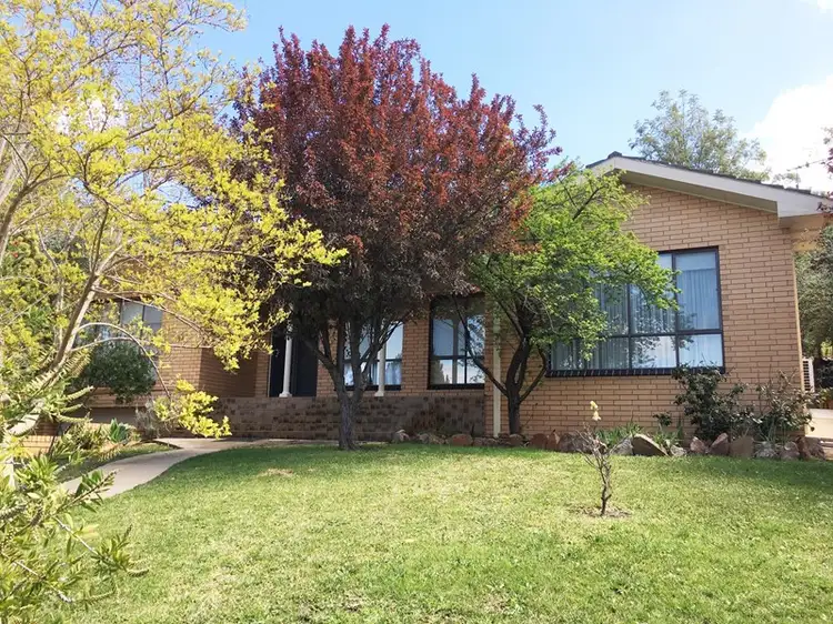 34 Lawford Crescent, Griffith NSW 2680